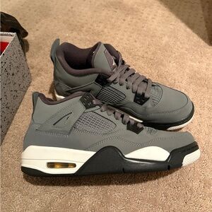 Jordan 4 Cool Grey